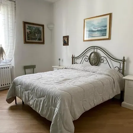 Casa Lenzona 2 *